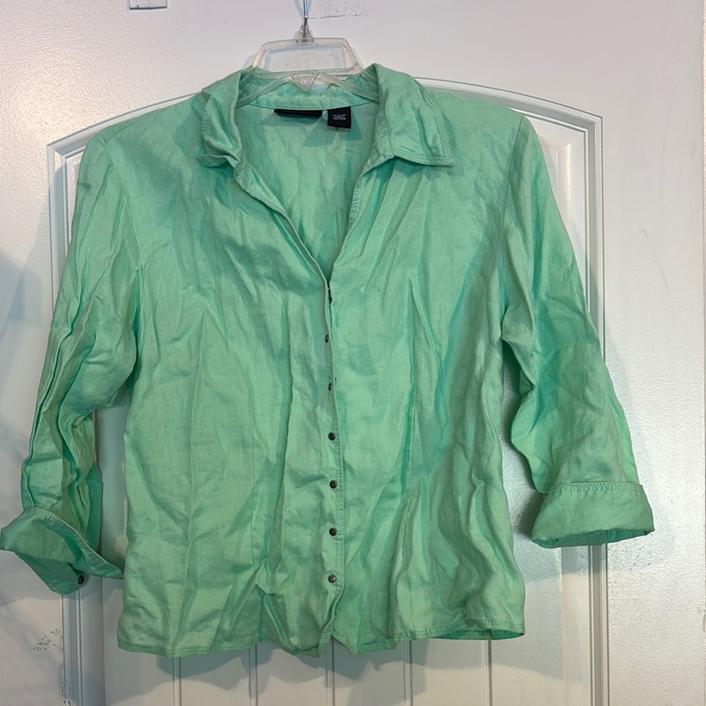 Relativity Green Button Down Shirt with Notched Collar